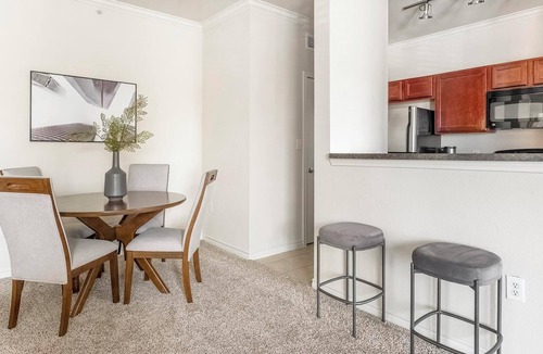 Barker Apartment | Landing | Modern 2BD, Clubhouse, Gym