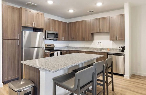 Garland Apartment | Landing | Modern 2BD, Pool, Clubhouse