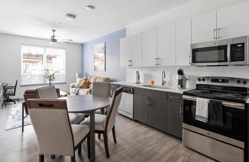 Central Arlington Apartment | Landing | Spectacular 2BD, Gym, Clubhouse