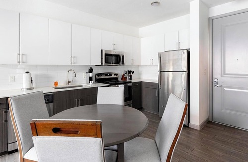 Central Arlington Apartment | Landing | Spectacular 2BD, Gym, Clubhouse