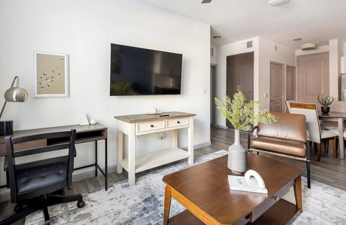 Central Arlington Apartment | Landing | Spectacular 2BD, Gym, Clubhouse