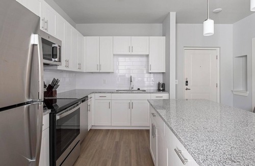 Conroe Apartment | Landing | Stunning 1BD, Clubhouse, Pool