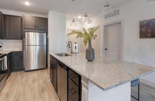 Corinth Apartment | Landing | Stunning 1BD in Corinth