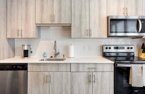 Fort Worth Apartment | Landing | Stunning Studio in Bricktown