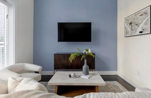 Fort Worth Apartment | Landing Stunning Studio in Bricktown
