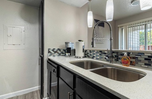 North Arlington Apartment | Landing | Stylish 1BD, Pool