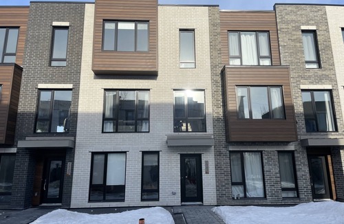 Laval House | Laval Auteuil House