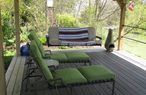 Grand Bend Cottage | Layzee Waves Riverfront Cottage
