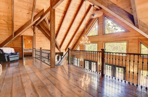 Saint-Calixte Ski Chalet | Le Boréal - Heated swimming pool, Jacuzzi, Sauna and Billiards