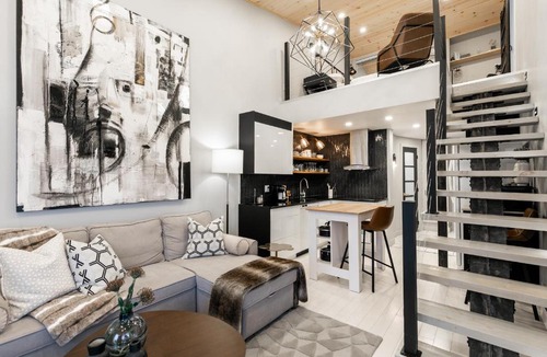Mont-Tremblant Village Apartment | Le ChiK by Gestion ELITE