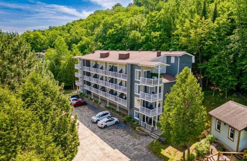 Mont-Tremblant Village Apartment | Le ChiK by Gestion ELITE