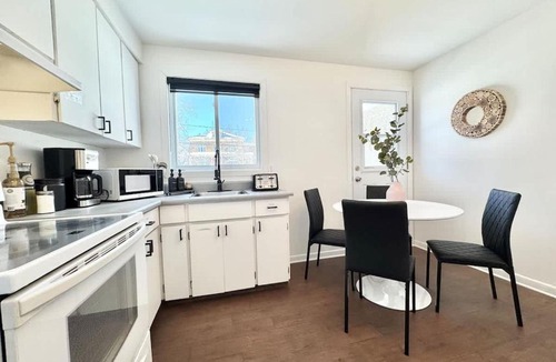 Ste. Foy Apartment | Le Cocooning - with EV Chrger Level 2