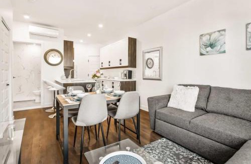 Mile End Apartment | Le Mile End by M11 - Upscale 1 BDR with Sofa Bed