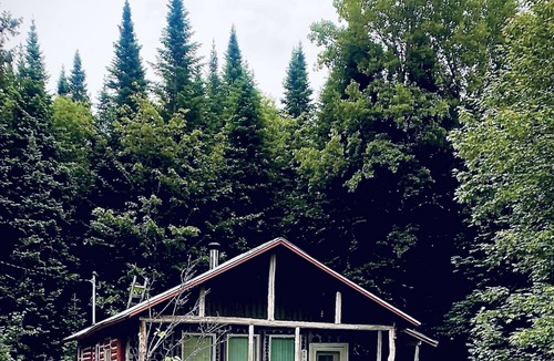 Notre-Dame-de-Montauban Ski Chalet | Le Milouka