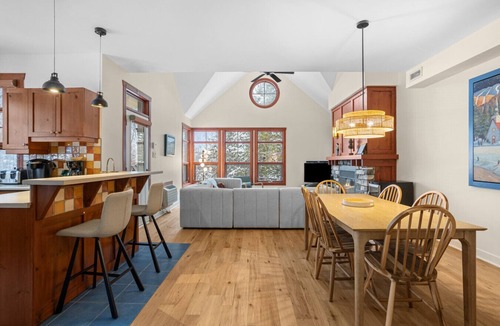 Tremblant-Les-Eaux House | Les Eaux | 3BR, Sauna, Fireplace & Jacuzzi Access