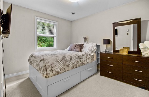 West End House | Like Home Getaway near Walking Trails and Downtown