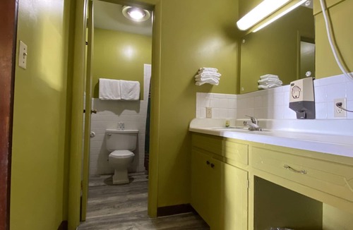 Chandler Hotel | Lincoln Motel