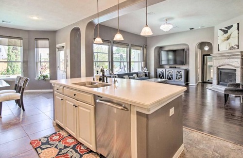 Cypress House | Lit Picnic & Pool, LLC