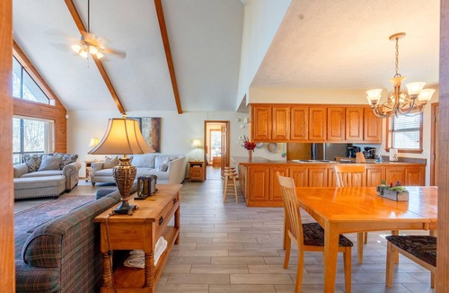 Pangburn House | Little Red River Retreat at Dripping Springs Access