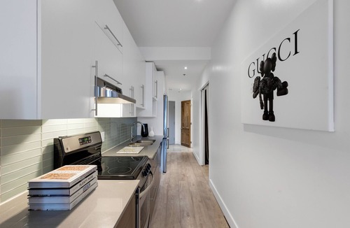 Downtown Montreal Apartment | LiV MTL - Downtown
