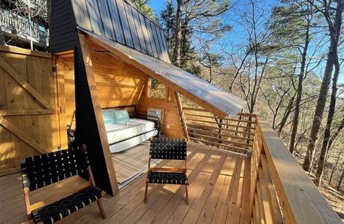 Eureka Springs Cabin | Loblolly Pines 4 Adventure A frame