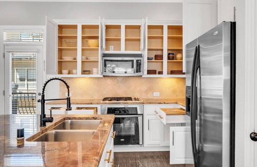 Legacy Park House | Lofted Luxury. Exclusive 3BR Home Short Walk to Legacy Shops and Dining