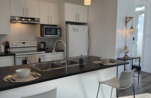 Plateau Apartment | Logement complet près du centre-ville
