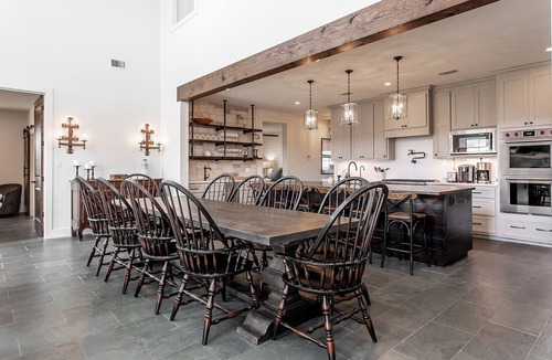 Brady Resort | Lone Star River Ranch- Large Luxury Venue for Conferences & Retreats - sleeps 44