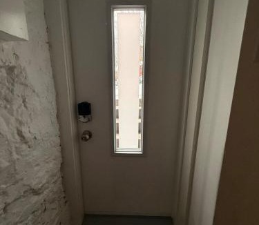 Davenport Apartment | Lower level newly renovated studio apartment in central downtown location