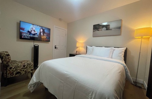 Saskatoon House | Lumi Deluxe