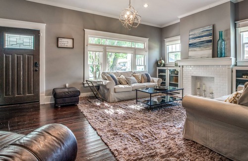 McKinney House | {Luxe Lemon} downtown McKinney historic bungalow
