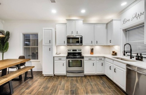 Princeton House | Luxurious gem with a pool, spa and outdoor kitchen