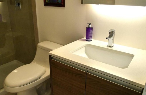Beaconsfield Village Apartment | Luxury 2BR Condo in Popular Queen West