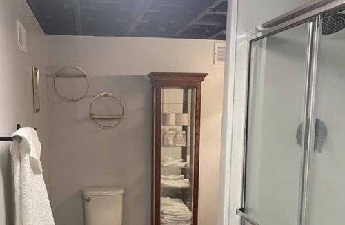 Ferguson House | Luxury Basement Studio Apartment with Private Entrance