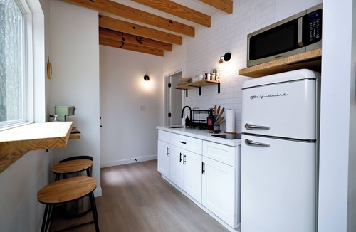 Montgomery Cabin | Luxury Cabin - Torre