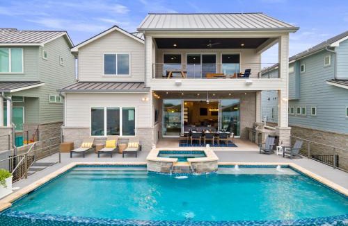 Kingsland House | Luxury Waterfront Home with Swimming Pool Hot Tub and 2 Boat Slips