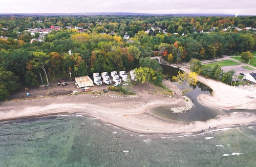 Silver Creek Resort | Luxury Waterfront Resort with private beach cabana, sauna, spa and more.