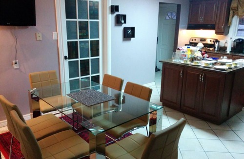 Ottawa Division Bed & Breakfast | Mac Bed and Breakfast