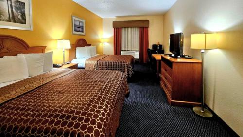 Tulsa Hotel | Magnuson Hotel Sand Springs – Tulsa West