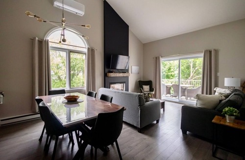 Magog Apartment | Magog, between lake and mountain