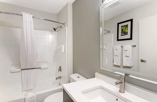 Little Rock Hotel | MainStay Suites Little Rock West Near Medical Centers