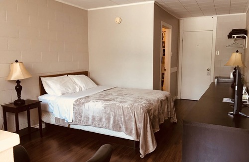 Manitou Hotel | Manitou Motor Inn