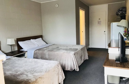 Manitou Hotel | Manitou Motor Inn