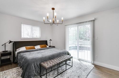 Northwest Arvada House | #Marbella Lane - Modern & Spacious 4BR Retreat in Arvada