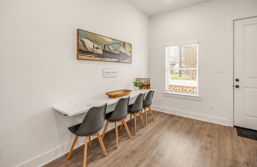 College Station House | Martha's: New Home, 2mi-A&M/Walk-Legends Event Ctr
