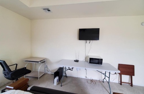 Bentonville House | Master Bed & Bath Just For You