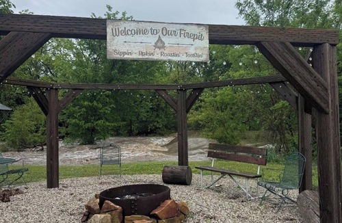 Lamont Cabin | Meadowlark Cabin - Quiet Nature Escape w/Creek & 150 Acres