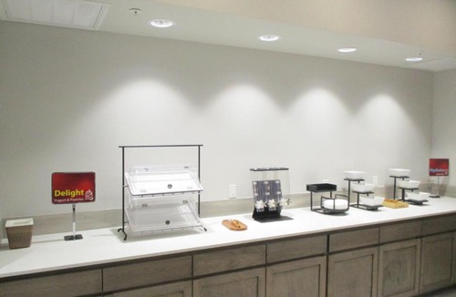 Wills Point Hotel | Merica Inn & Suites