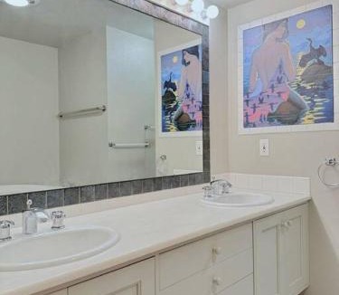 South Addition House | Mid-Century Gem by Local Artist