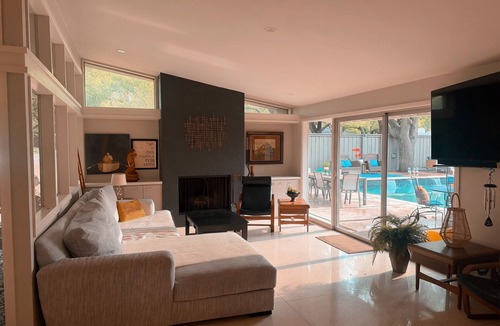 Northwest Dallas House | Mid-Century Modern Oasis w/Pool, Hot Tub & Fire Pit - Perfect for Families!